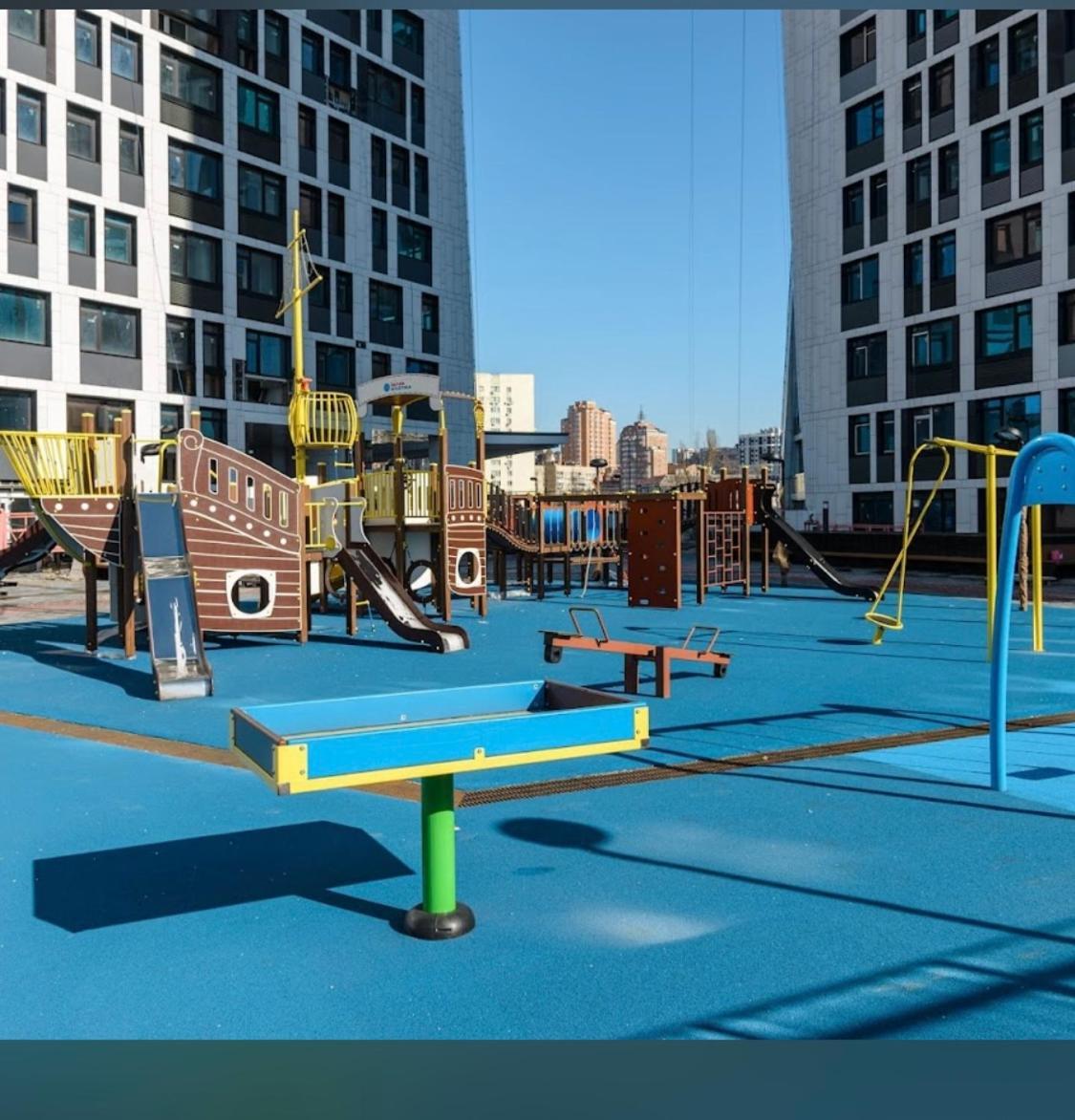 New Apart Lesi Ukrainky Blvd And Olimpiyska And Kreshchatyk And Manhattan City With Parking Kijev Kültér fotó